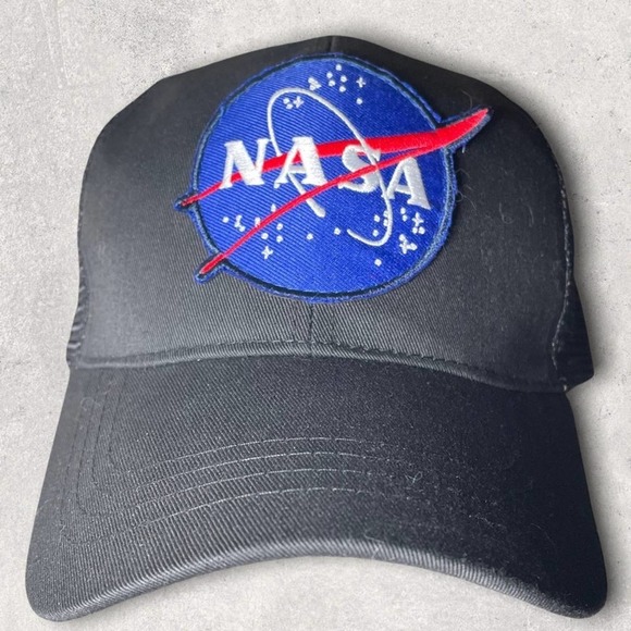 NASA RETRO MEATBALL LOGO MESH SNAPBACK HAT BLACK - OS NWT - Picture 1 of 3